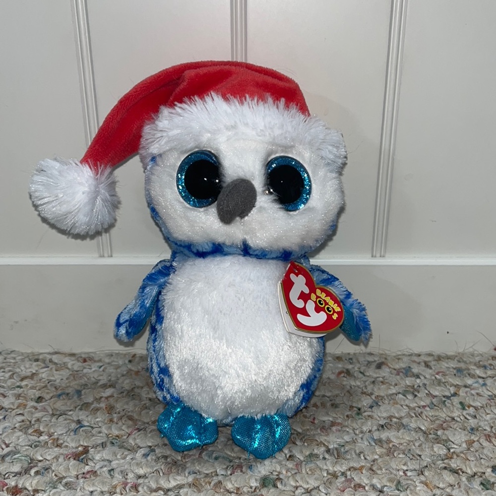 Santa beanie boo owl: ICICLES